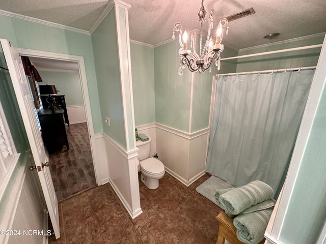 2350 Waccamaw Shores Road, Lake Waccamaw, NC 28450