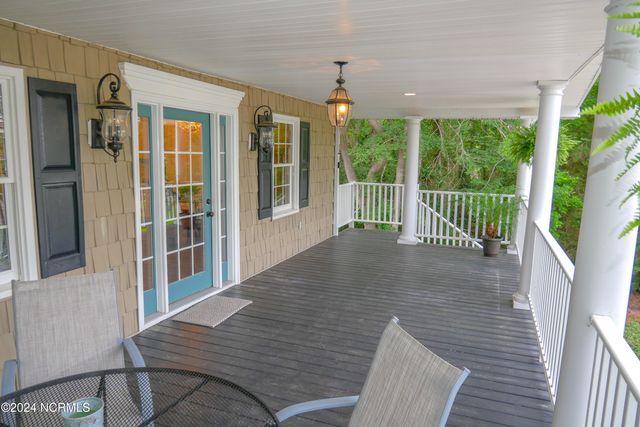 2350 Waccamaw Shores Road, Lake Waccamaw, NC 28450