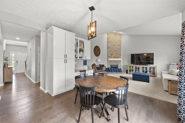 257 Wagon Trail S, Powell, OH 43065