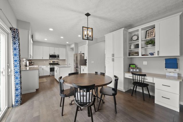 257 Wagon Trail S, Powell, OH 43065