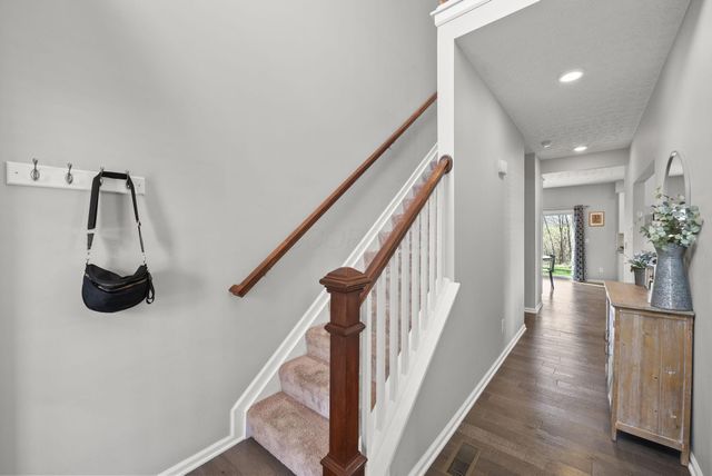 257 Wagon Trail S, Powell, OH 43065