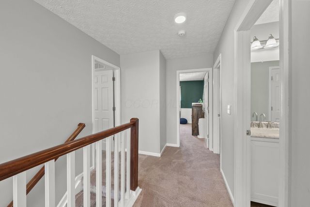 257 Wagon Trail S, Powell, OH 43065