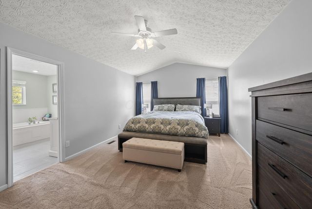 257 Wagon Trail S, Powell, OH 43065