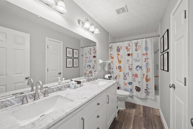 257 Wagon Trail S, Powell, OH 43065