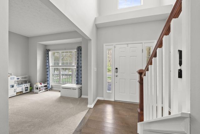 257 Wagon Trail S, Powell, OH 43065