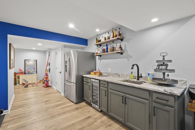 257 Wagon Trail S, Powell, OH 43065