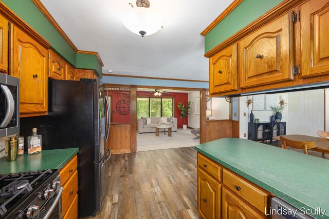 1525 104th Street SW, Byron Center, MI 49315