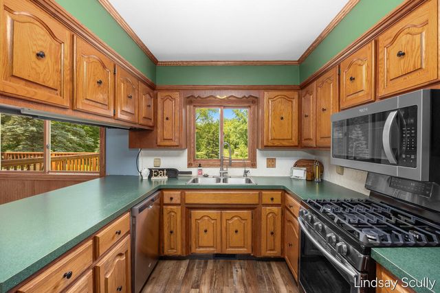 1525 104th Street SW, Byron Center, MI 49315