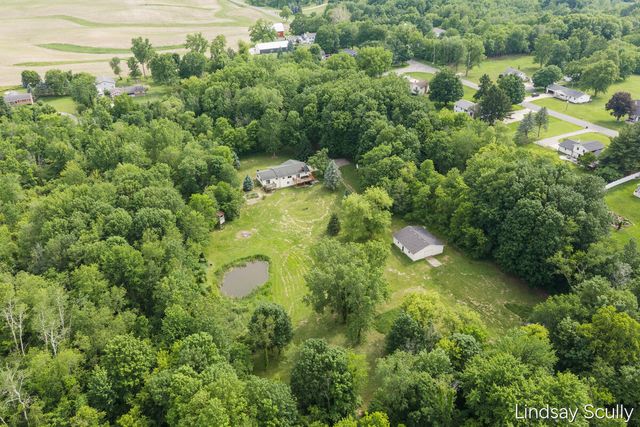 1525 104th Street SW, Byron Center, MI 49315