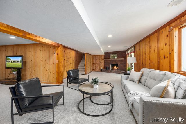 1525 104th Street SW, Byron Center, MI 49315
