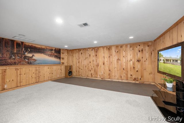 1525 104th Street SW, Byron Center, MI 49315