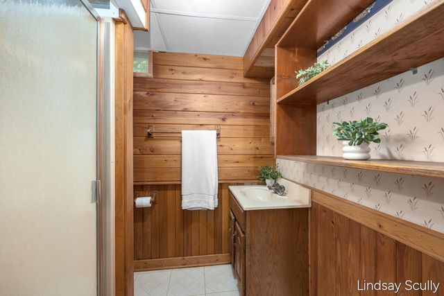 1525 104th Street SW, Byron Center, MI 49315