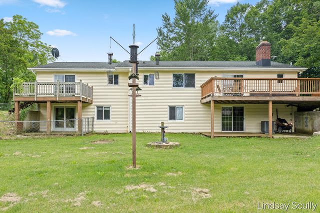 1525 104th Street SW, Byron Center, MI 49315