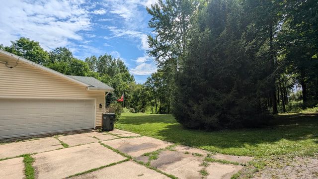 1525 104th Street SW, Byron Center, MI 49315