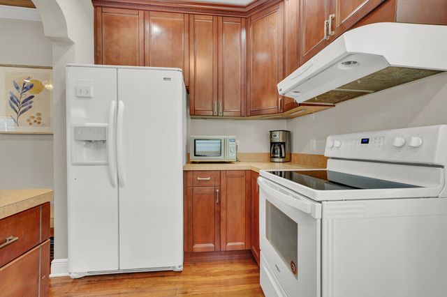 744 Penn Street, West Palm Beach, FL 33401