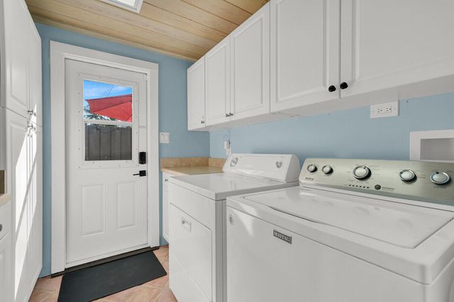 744 Penn Street, West Palm Beach, FL 33401