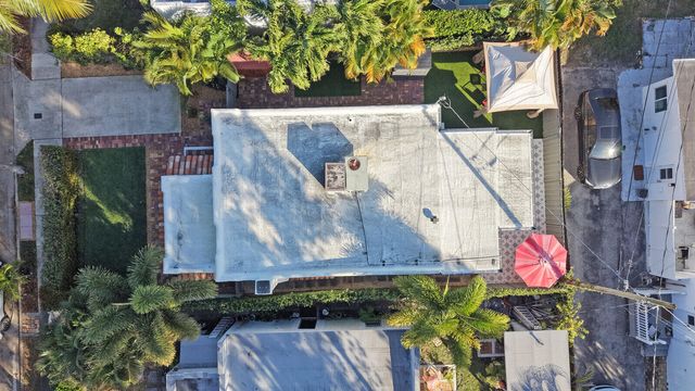 744 Penn Street, West Palm Beach, FL 33401