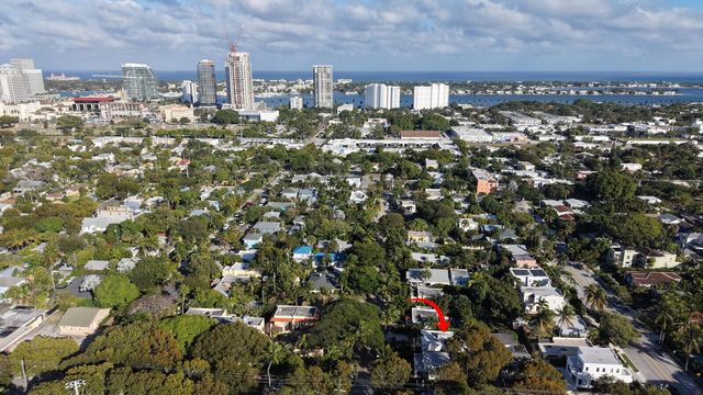 744 Penn Street, West Palm Beach, FL 33401