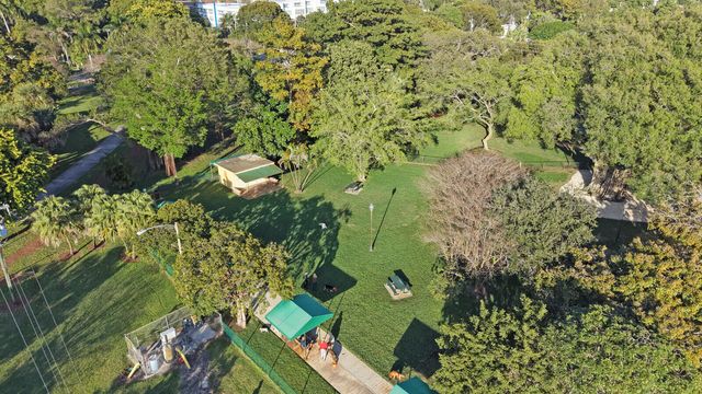 744 Penn Street, West Palm Beach, FL 33401