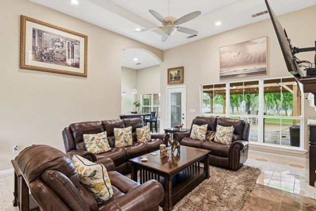 25452 Williams Drive, Justin, TX 76247