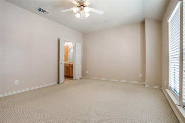 2415 Stutz Drive D, Dallas, TX 75235
