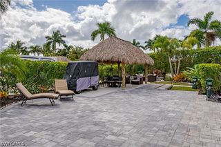 13609 Snapper LN, Naples, FL 34114