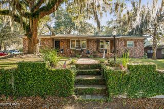 701 Battery Creek Road, Beaufort, SC 29902