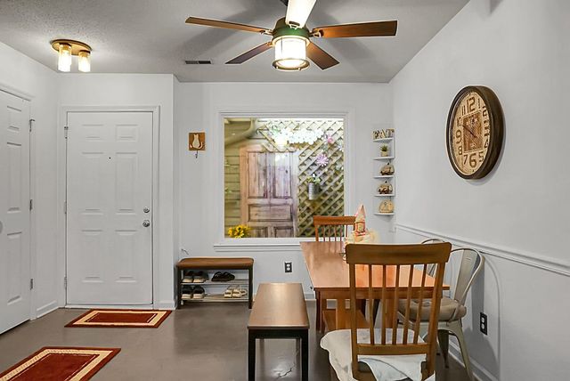 7975 Vermont Road, North Charleston, SC 29418