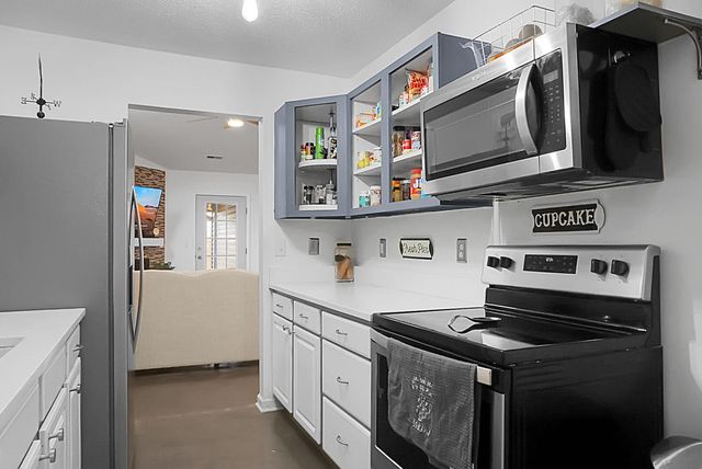 7975 Vermont Road, North Charleston, SC 29418