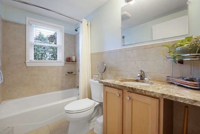 46 Dobbins Street, Waltham, MA 02451