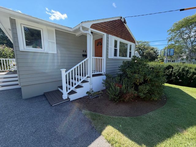 46 Dobbins Street, Waltham, MA 02451