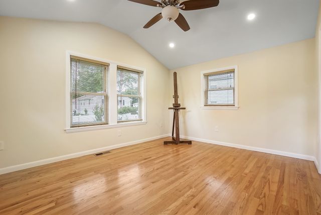 46 Dobbins Street, Waltham, MA 02451