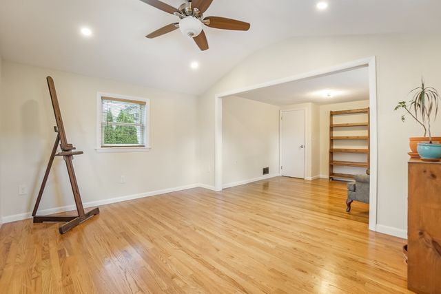 46 Dobbins Street, Waltham, MA 02451