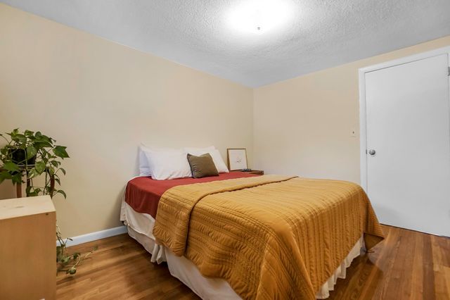 46 Dobbins Street, Waltham, MA 02451