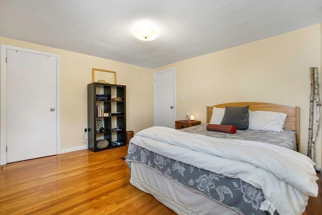 46 Dobbins Street, Waltham, MA 02451