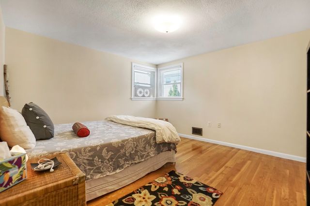 46 Dobbins Street, Waltham, MA 02451