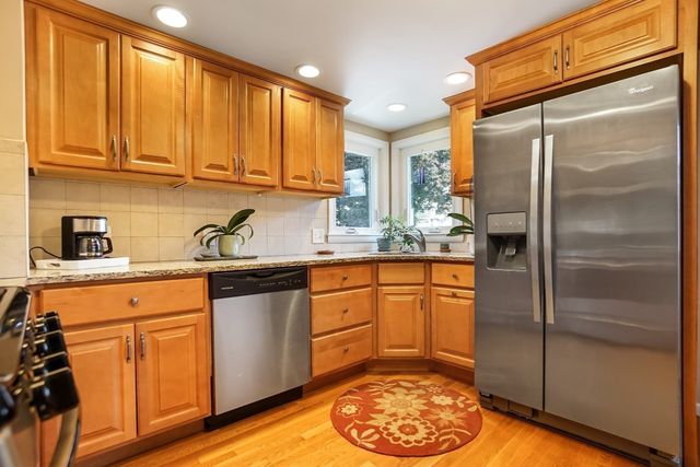 46 Dobbins Street, Waltham, MA 02451