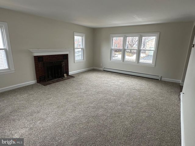 326 4TH ST, Hamburg, PA 19526