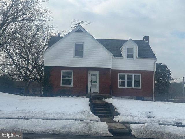 326 4TH ST, Hamburg, PA 19526