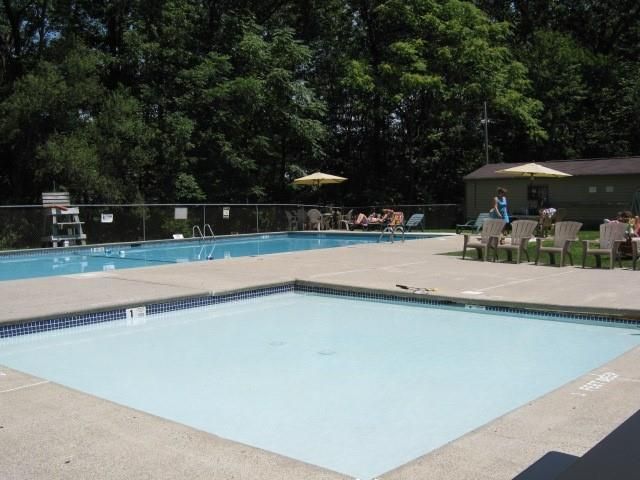 17 Cherry Court, Highland Mills, NY 10930