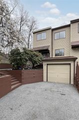 17 Cherry Court, Highland Mills, NY 10930