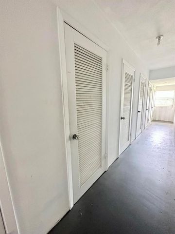 6 GARDEN Street 204P, Tequesta, FL 33469