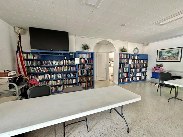 6 GARDEN Street 204P, Tequesta, FL 33469