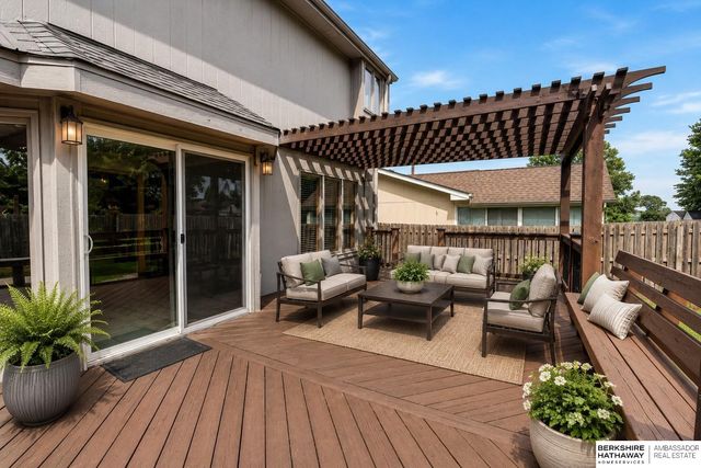 2515 Coffey Avenue, Bellevue, NE 68123