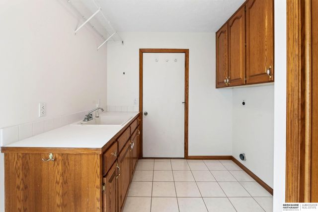2515 Coffey Avenue, Bellevue, NE 68123