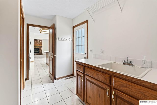 2515 Coffey Avenue, Bellevue, NE 68123