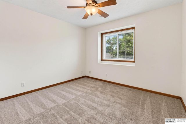 2515 Coffey Avenue, Bellevue, NE 68123