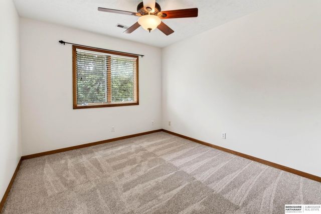 2515 Coffey Avenue, Bellevue, NE 68123