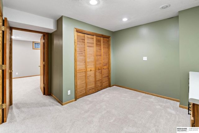2515 Coffey Avenue, Bellevue, NE 68123