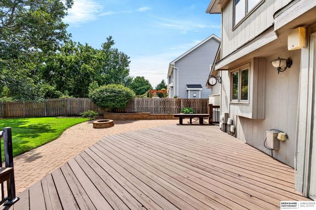 2515 Coffey Avenue, Bellevue, NE 68123
